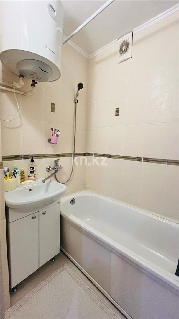 Продажа 3-комнатной квартиры, 70 м² в Караганде - фото 10