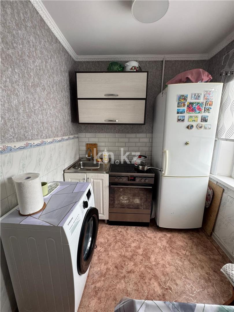 Продажа 2-комнатной квартиры, 47 м², мкр-н 18 в Караганде - фото 7