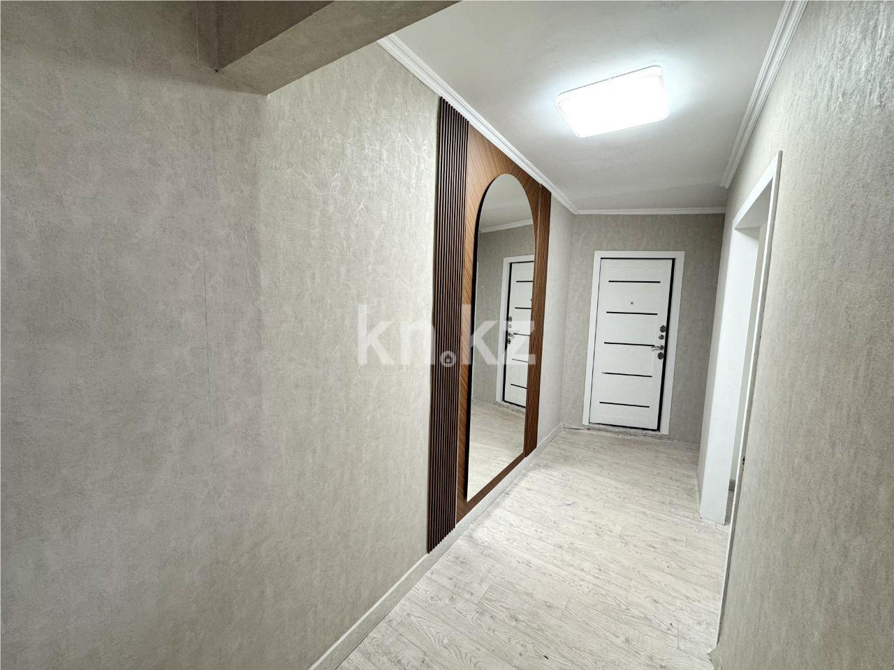 Продажа 3-комнатной квартиры, 67 м², мкр-н 16, дом  12 в Караганде - фото 8