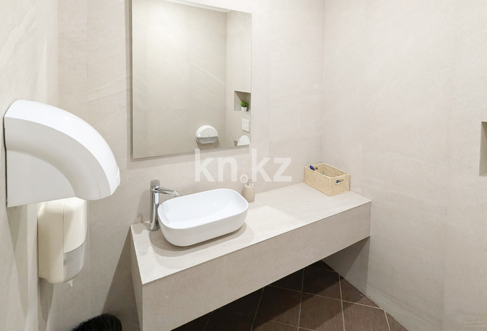 Аренда , ул. Кажымукана, дом  86 - Искендерова в Алматы - фото 12