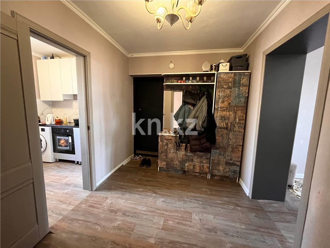 Продажа 3-комнатной квартиры, 56 м², ул. Керамическая в Караганде - фото 13