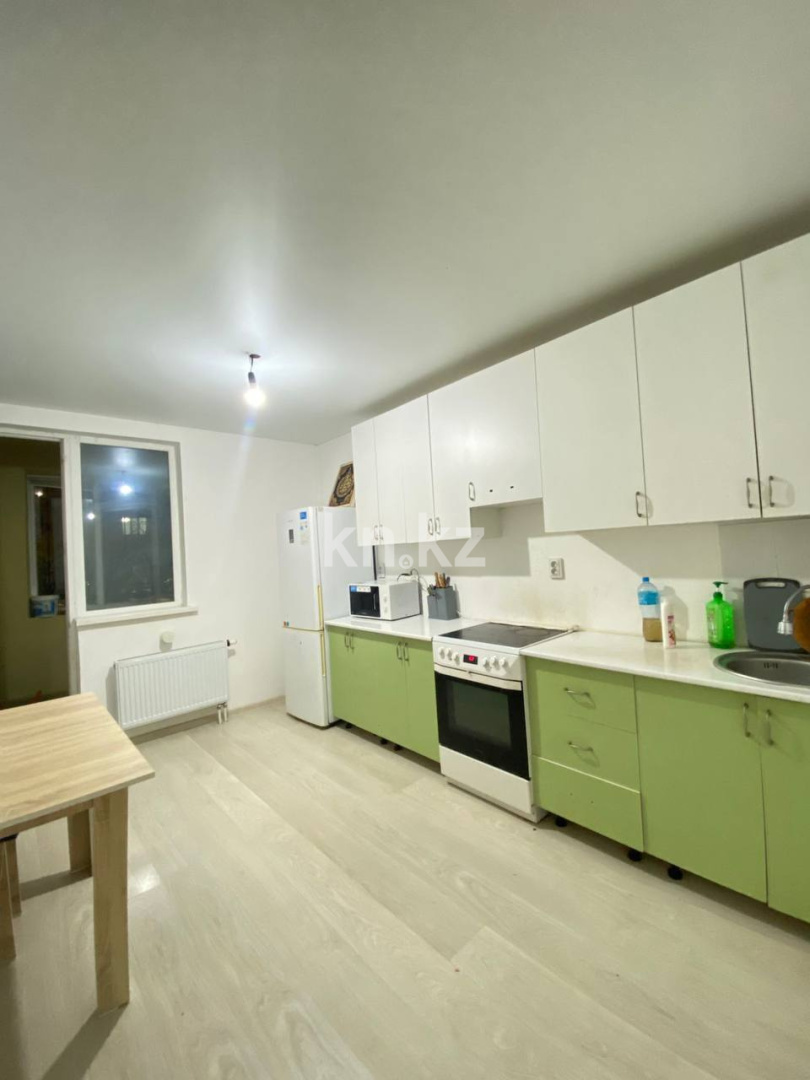 Аренда 3-комнатной квартиры, 84 м² в Астане