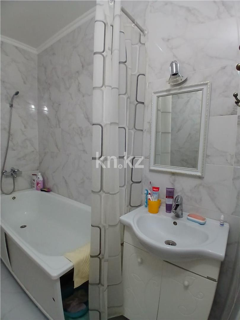 Продажа 3-комнатной квартиры, 93 м² в Астане - фото 16