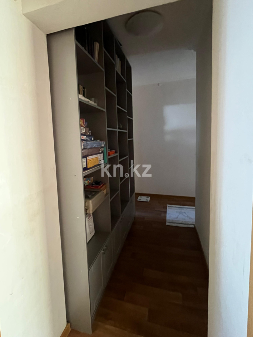 Продажа 4-комнатной квартиры, 81.3 м², мкр. Степной-1, дом  5/49 в Караганде - фото 7