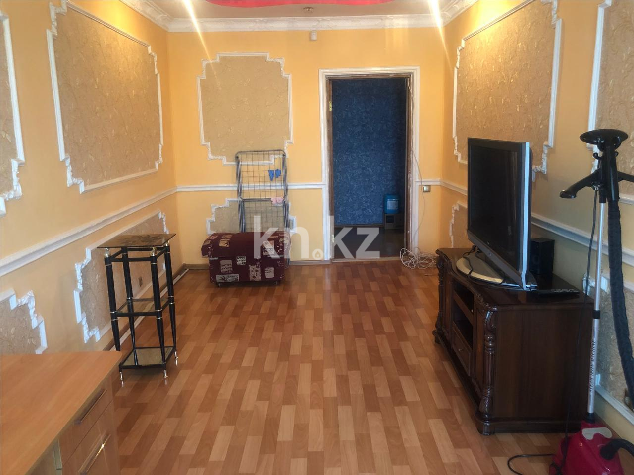 Продажа 3-комнатной квартиры, 92 м², ул. Магнитогорская, дом  36 в Караганде - фото 4