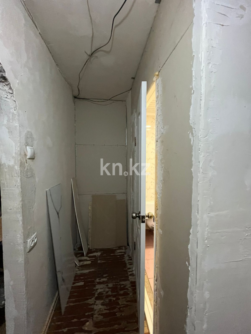 Продажа 1-комнатной квартиры, 30 м², мкр-н 13 в Караганде - фото 6