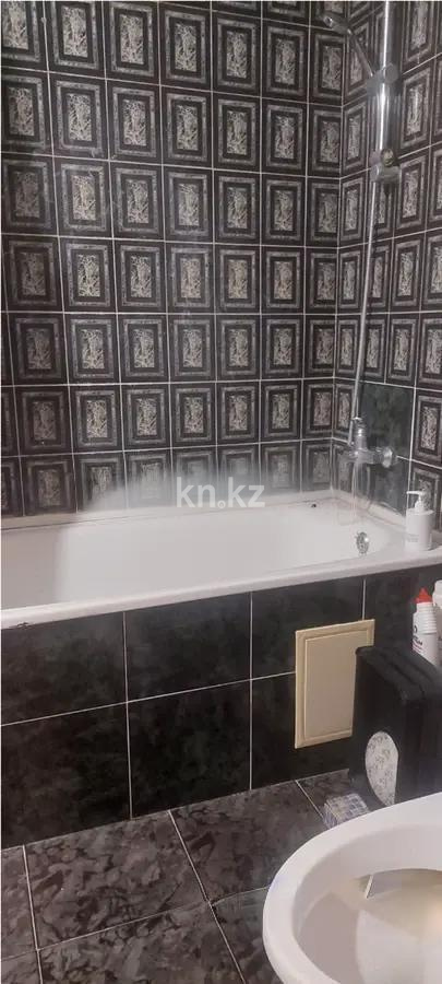 Продажа 1-комнатной квартиры, 31.5 м², мкр-н Мамыр-1, дом  10 в Алматы - фото 2