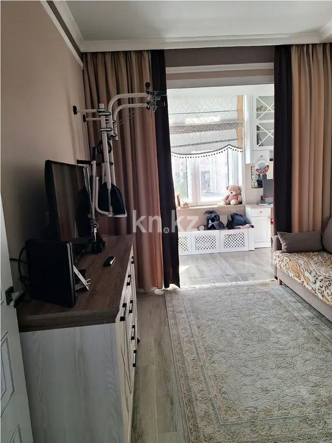 Продажа 4-комнатной квартиры, 126 м², ул. Бокейхана, дом  29б в Астане - фото 4