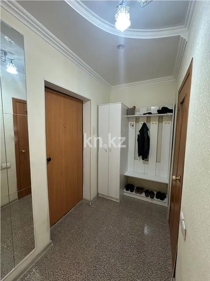 Продажа 1-комнатной квартиры, 35 м², ул. Кумисбекова, дом  9/2 в Астане - фото 5