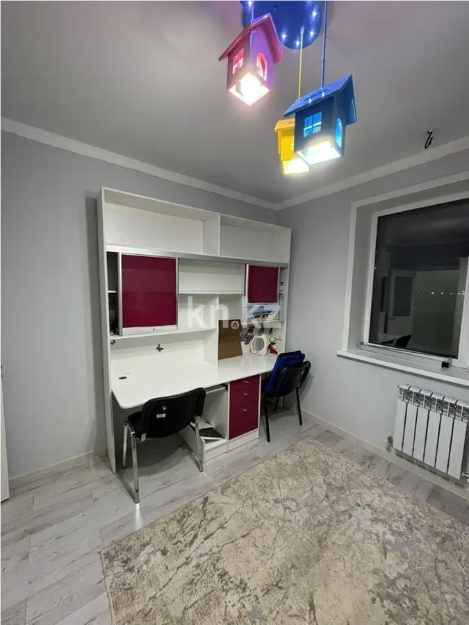 Продажа 4-комнатной квартиры, 78 м², ул. Укели Ыбырай, дом  4 в Астане - фото 3