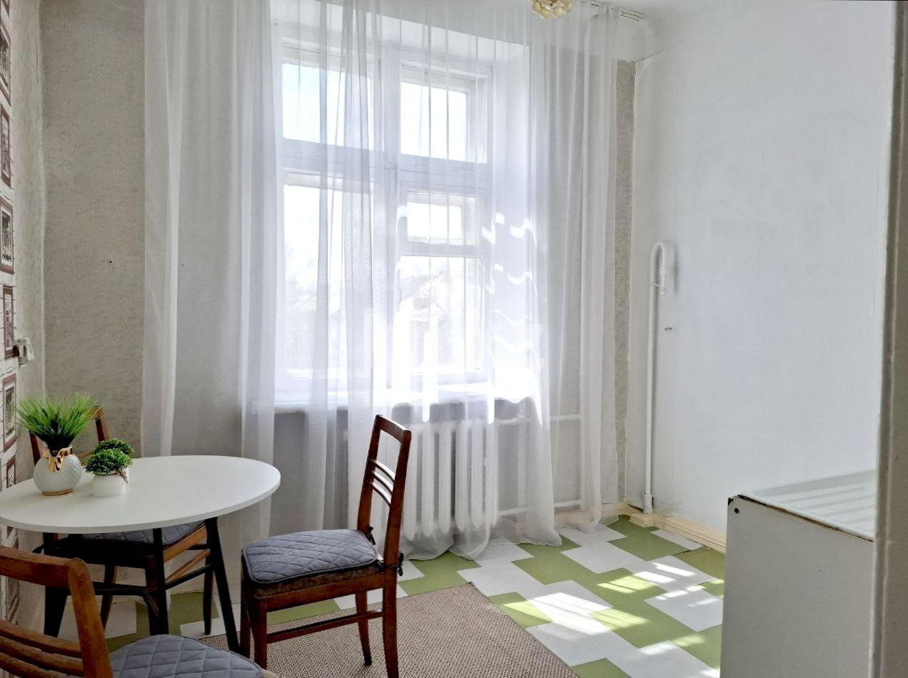 Продажа 3-комнатной квартиры, 65 м², пр. Шакарима, дом  177 в Усть-Каменогорске - фото 3