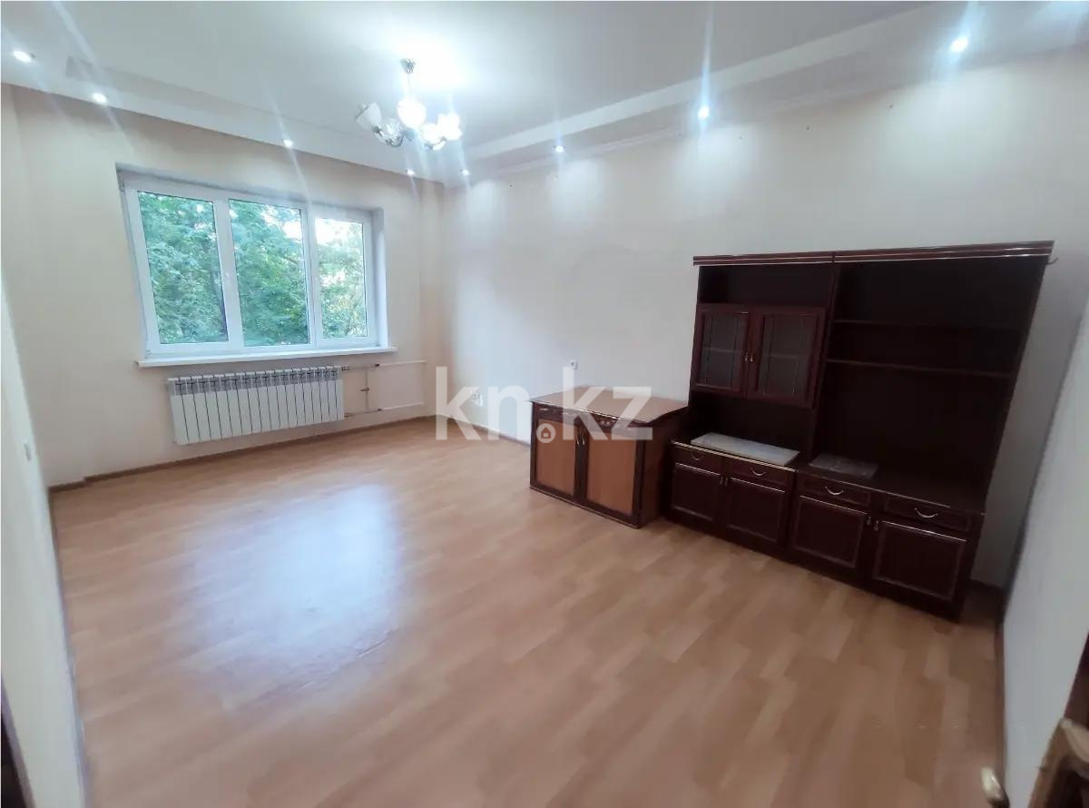 Продажа 3-комнатной квартиры, 72.3 м², мкр-н Жетысу-2, дом  27 в Алматы