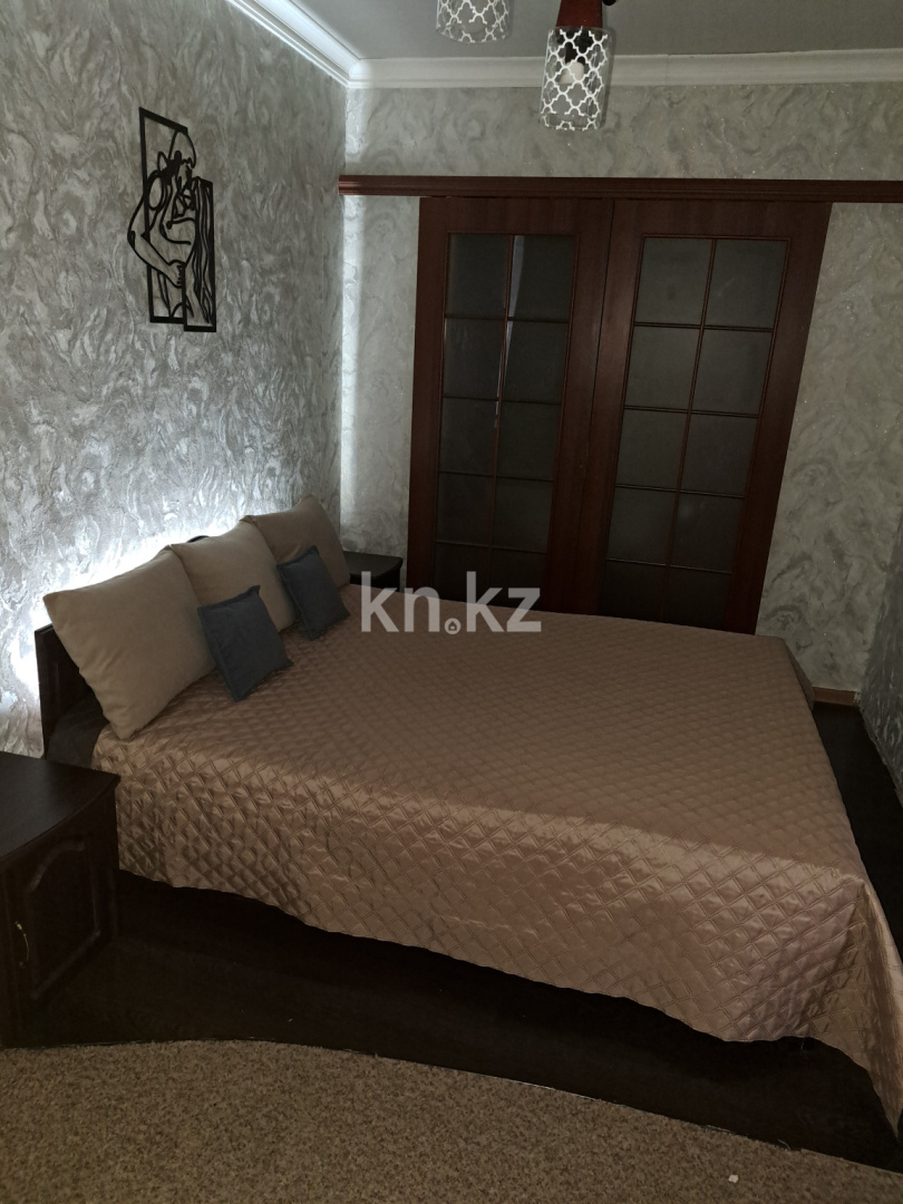 Аренда 1-комнатной квартиры посуточно, 32 м², пр. Н. Абдирова, дом  30/1 в Караганде