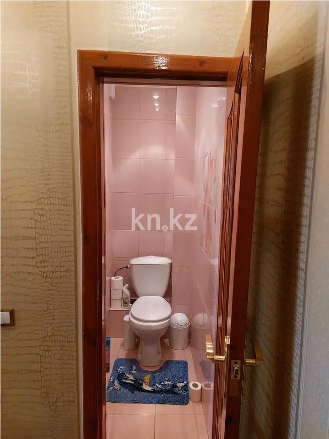 Продажа 2-комнатной квартиры, 48 м², 18-й мкр., дом  7 в Караганде - фото 4