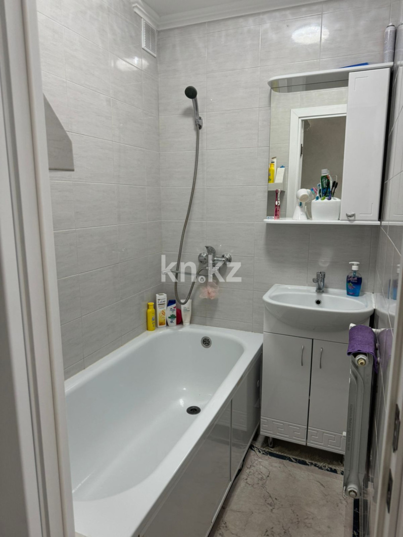 Продажа 2-комнатной квартиры, 47 м², пр. Момышулы в Темиртау - фото 15