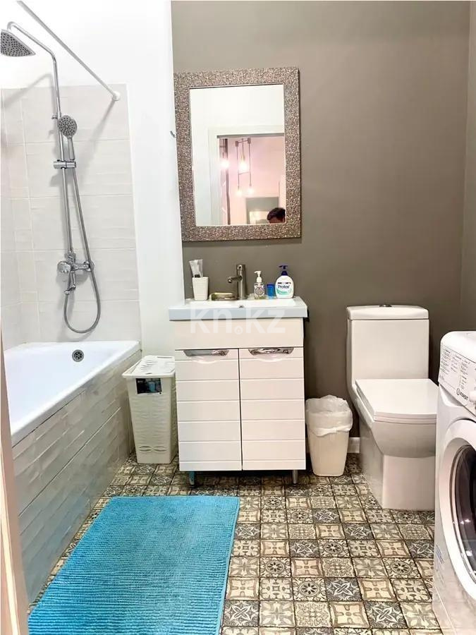 Продажа 2-комнатной квартиры, 44.5 м² в Алматы - фото 4