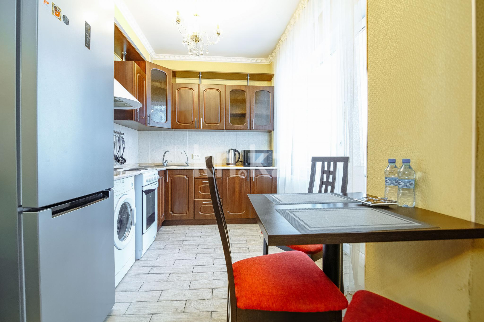 Аренда 3-комнатной квартиры посуточно, 90 м² в Астане - фото 8