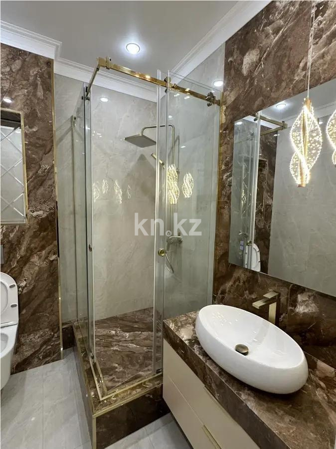 Продажа 3-комнатной квартиры, 72 м², пр. Райымбека, дом  348/1 в Алматы - фото 3