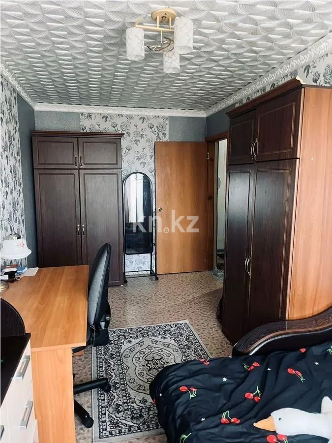 Продажа 4-комнатной квартиры, 76 м², мкр-н 14, дом  31 в Караганде - фото 4