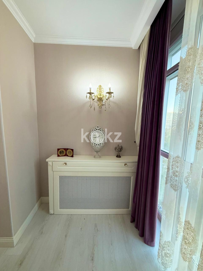 Продажа 3-комнатной квартиры, 106 м², ул. Керей, Жанибек хандар, дом  28 - пр. Мангилик Ел в Астане - фото 9