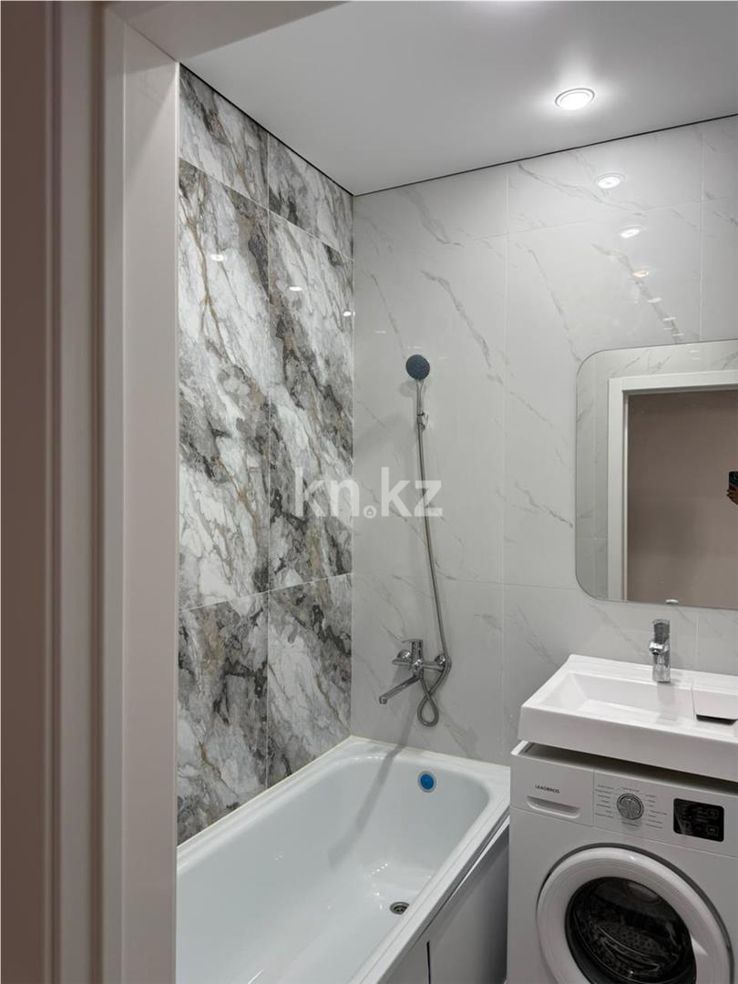 Продажа 2-комнатной квартиры, 58 м², ул. Муканова в Караганде - фото 16