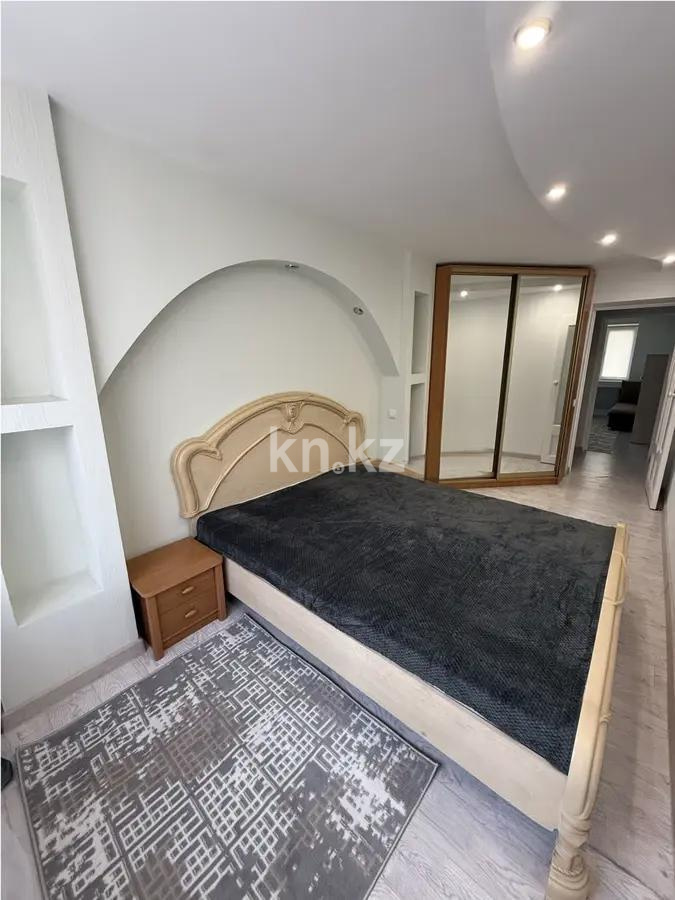 Продажа 3-комнатной квартиры, 57 м², мкр-н Алтай-1, дом  13 в Алматы - фото 2