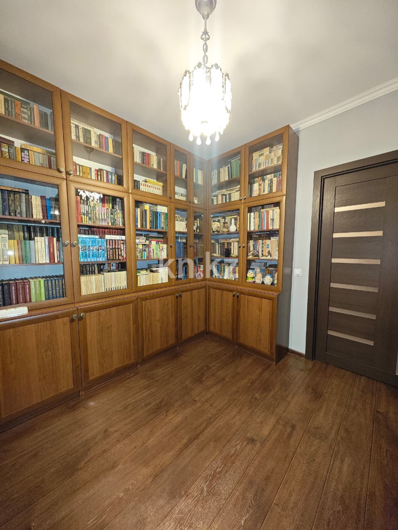 Продажа 4-комнатной квартиры, 85 м² в Караганде - фото 12