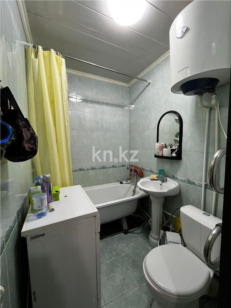 Продажа 2-комнатной квартиры, 44 м², мкр-н 12 в Караганде - фото 6