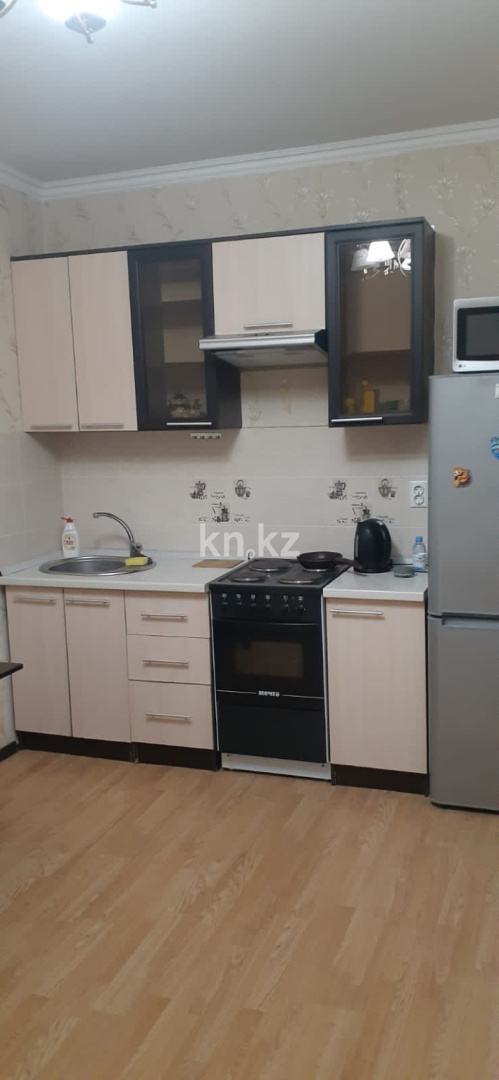 Аренда 1-комнатной квартиры, 45 м² в Астане
