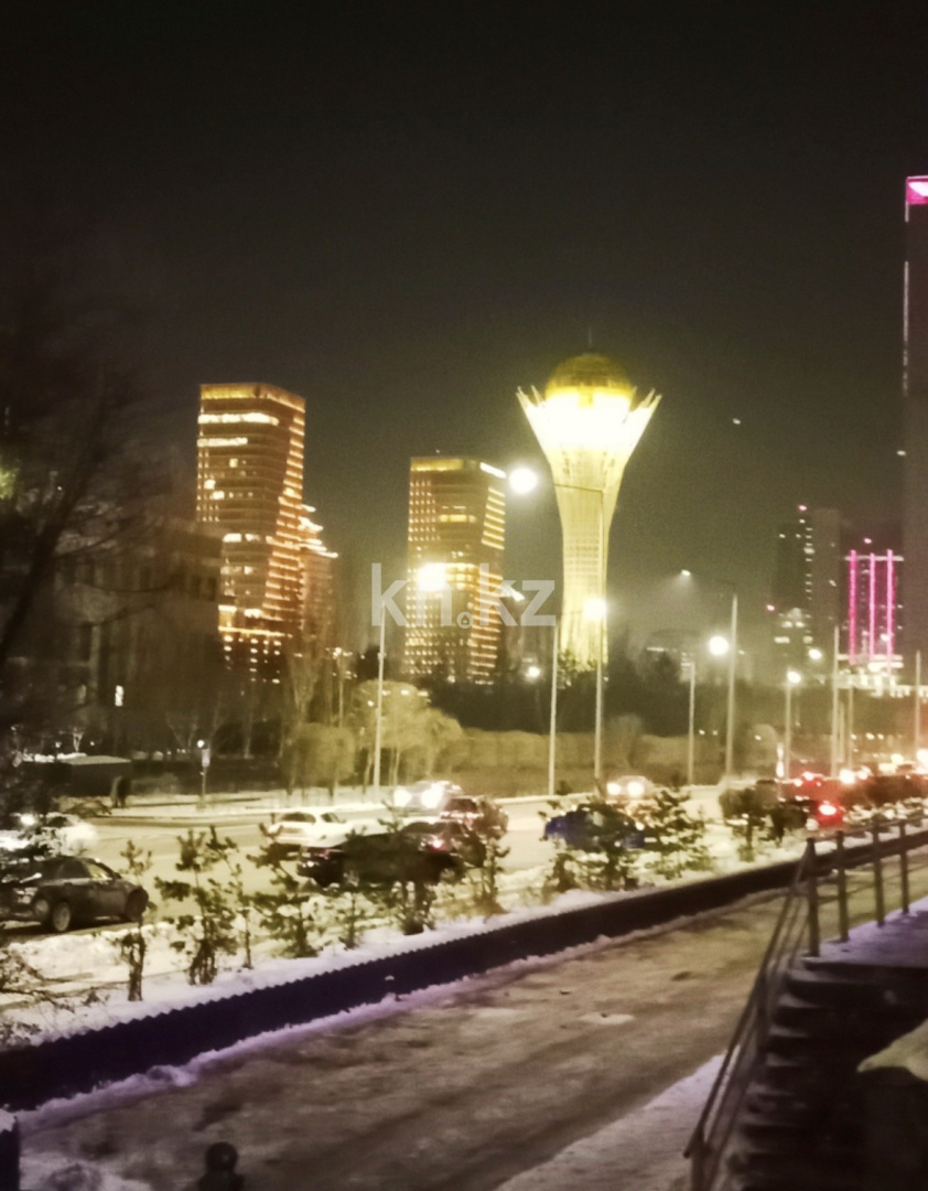 Аренда 4-комнатной квартиры, 120 м² в Астане