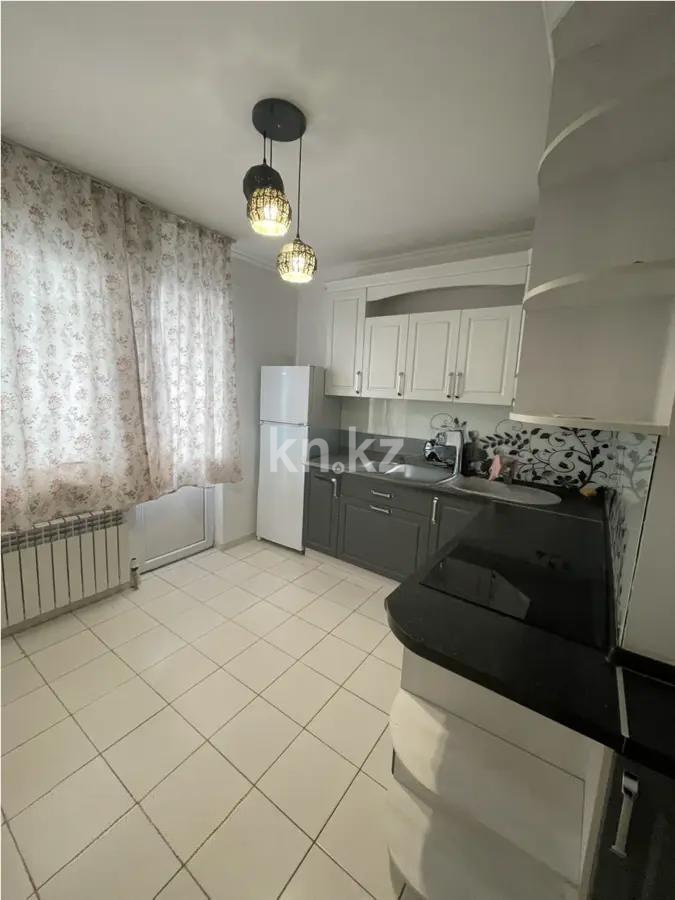 Продажа 3-комнатной квартиры, 67.9 м² в Алматы - фото 4