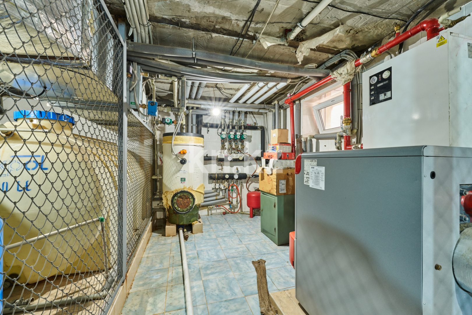 Продажа 10-комнатного дома, 805 м², ул. Ладушкина, дом  120/27 в Алматы - фото 40