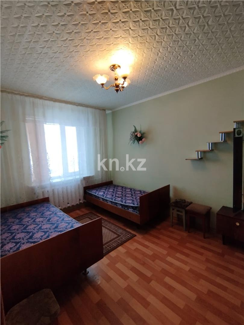 Продажа 2-комнатной квартиры, 53 м², ул. Университетская в Караганде - фото 3