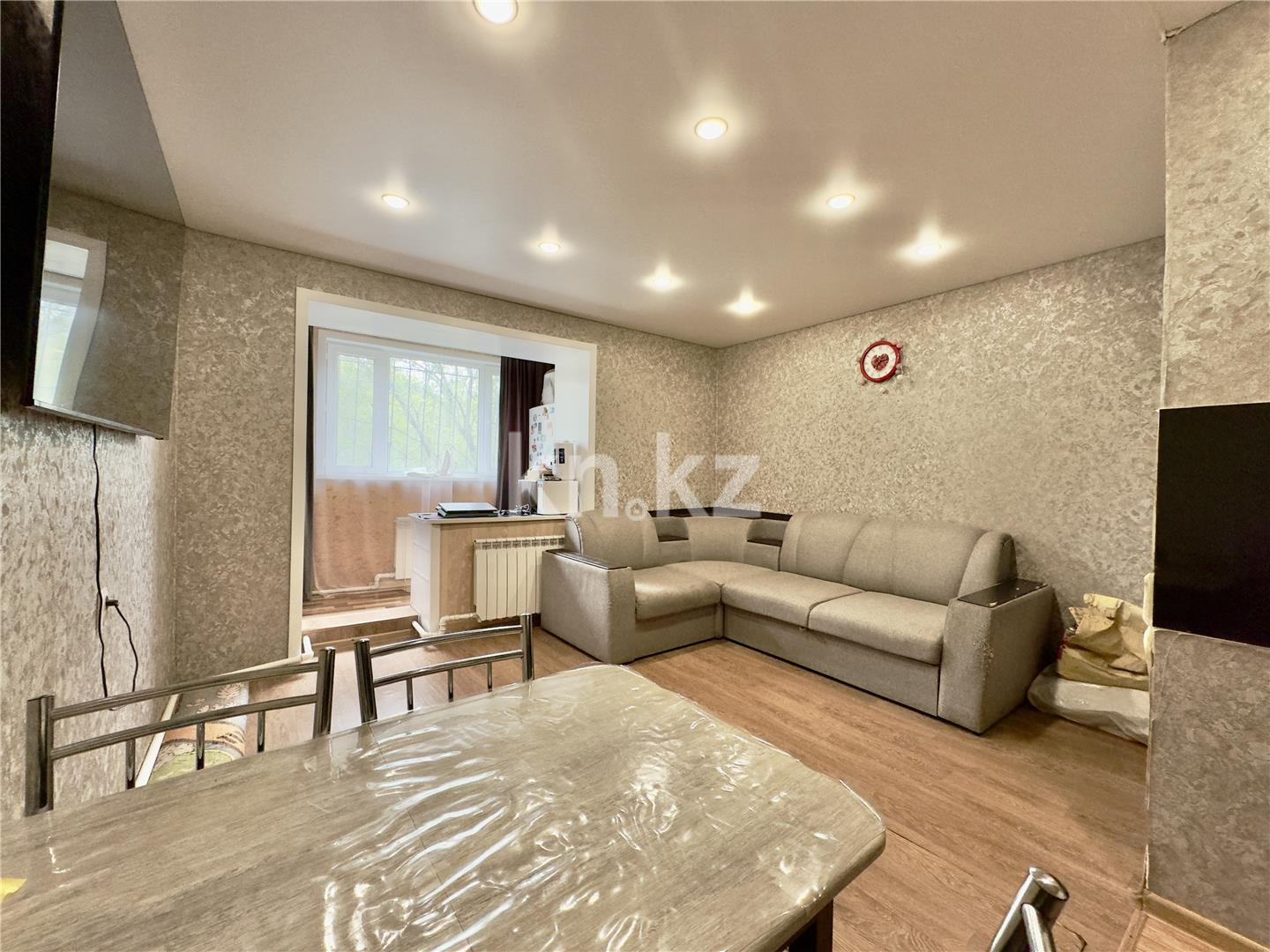 Продажа 3-комнатной квартиры, 45 м², ул. Мирная, дом  10/1 в Караганде - фото 2