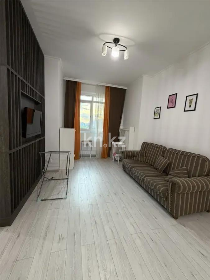 Продажа 1-комнатной квартиры, 40 м² в Астане