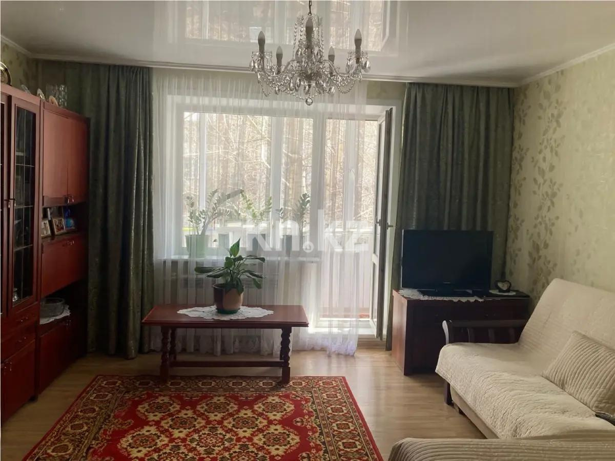 Продажа 1-комнатной квартиры, 42 м², мкр-н Степной-4, дом  27 в Караганде