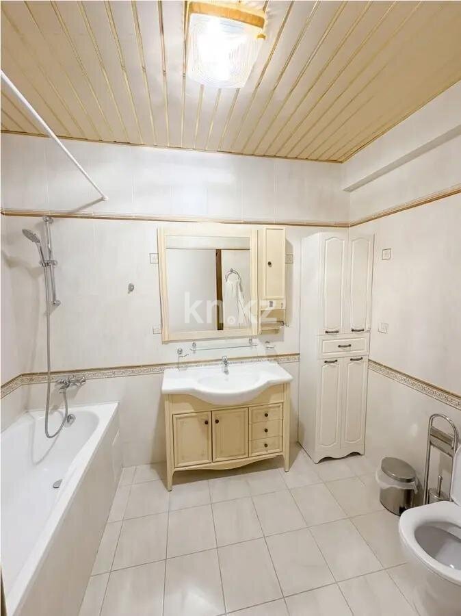 Продажа 6-комнатной квартиры, 286.8 м² в Астане - фото 7