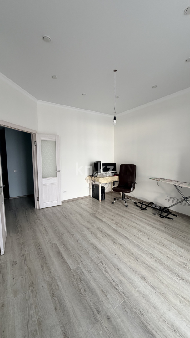 Продажа 2-комнатной квартиры, 64 м² в Караганде - фото 6