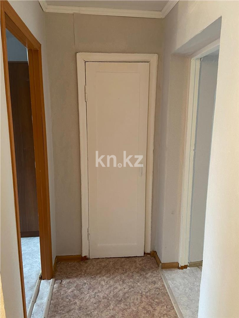 Продажа 3-комнатной квартиры, 55 м², 12 мкр. в Караганде - фото 11