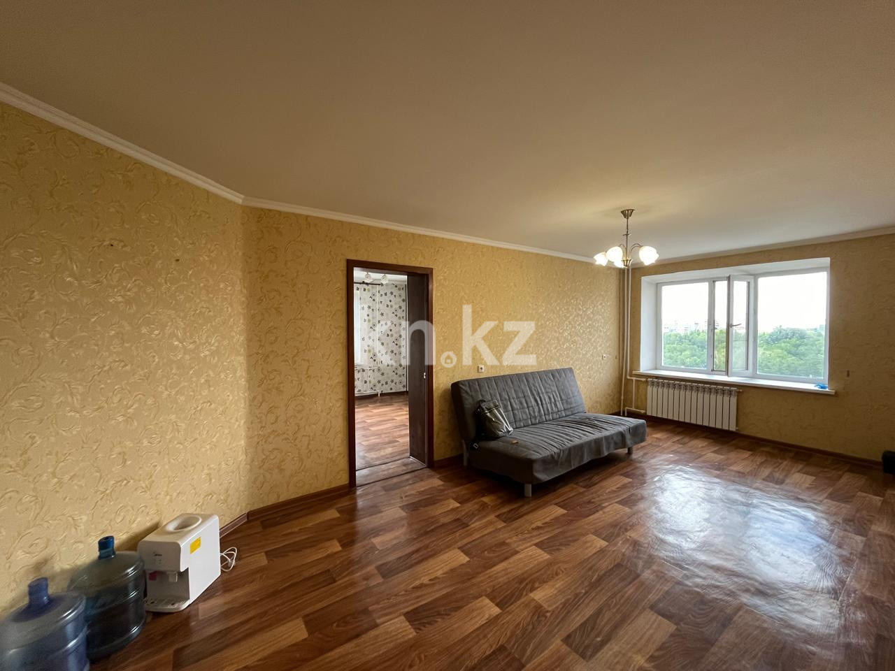 Продажа 4-комнатной квартиры, 80 м², пр. Шахтеров в Караганде - фото 2