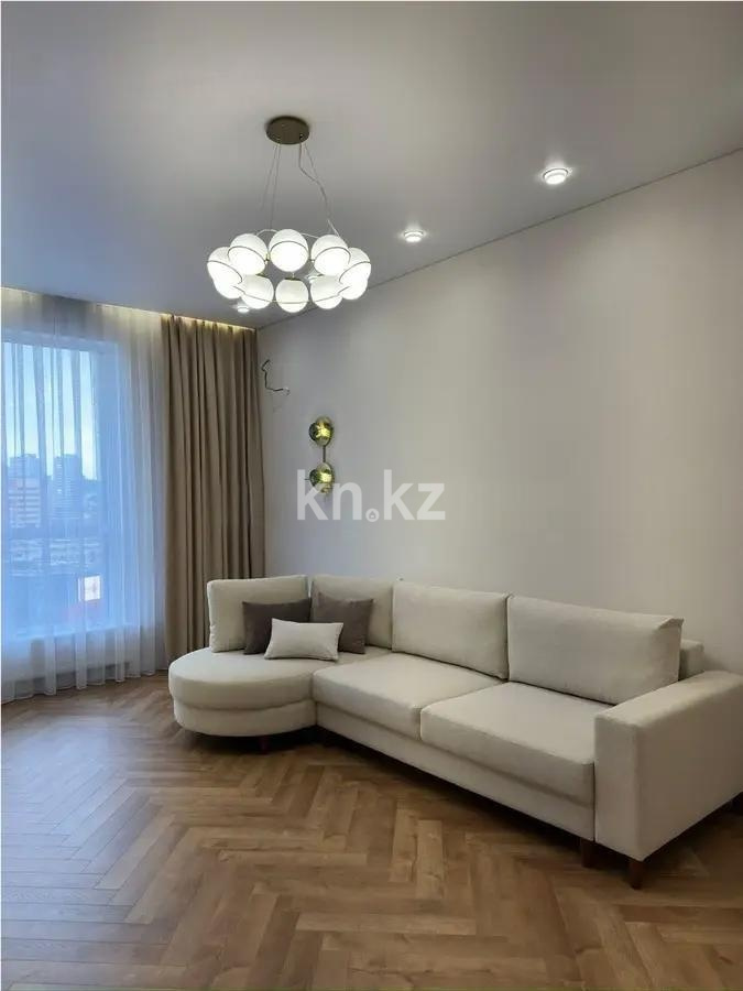 Продажа 2-комнатной квартиры, 77 м² в Астане