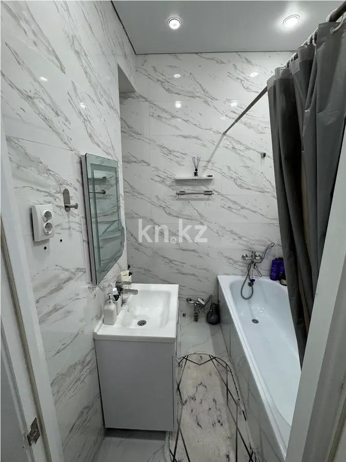 Продажа 2-комнатной квартиры, 70 м², мкр-н Кайрат, дом  152/1 в Алматы - фото 4
