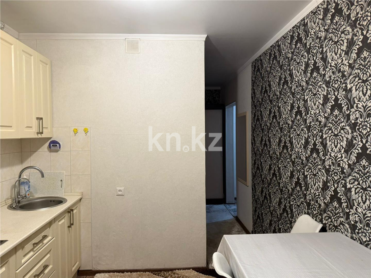 Продажа 2-комнатной квартиры, 48 м², пр. Шахтеров в Караганде - фото 7