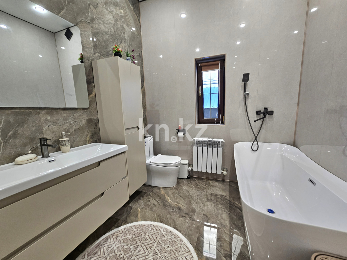 Продажа 4-комнатного дома, 180 м², мкр. Жана Куат в Алматы - фото 17