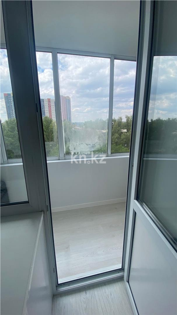 Продажа 2-комнатной квартиры, 56 м², ул. Сарыарка в Караганде - фото 11