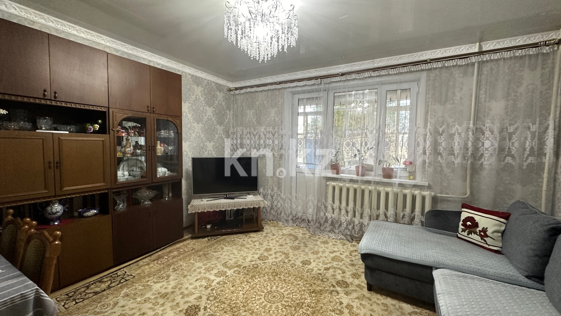 Продажа 4-комнатной квартиры, 80 м², мкр. Самал-2 в Алматы - фото 2