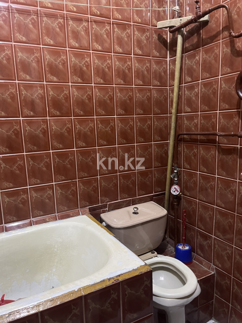 Продажа 2-комнатной квартиры, 50 м², ул. Жандосова в Алматы - фото 8