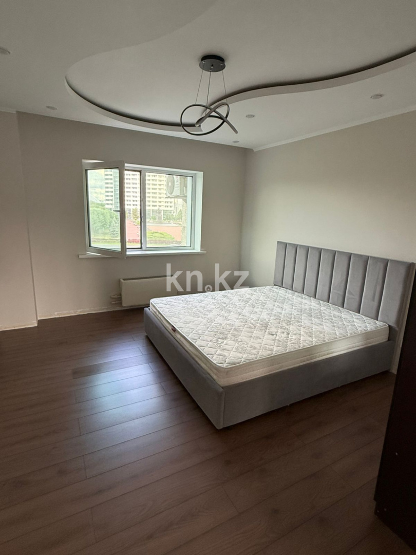 Продажа 3-комнатной квартиры, 100 м², пр. Туран, дом  7 в Астане - фото 4