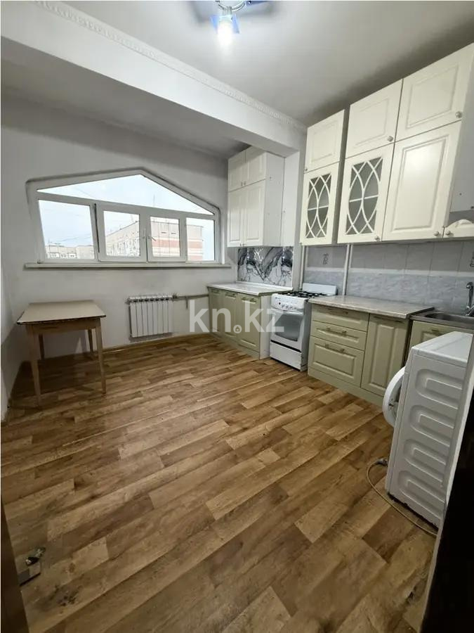 Продажа 2-комнатной квартиры, 60 м², мкр. Аксай-5, дом  12 в Алматы - фото 3