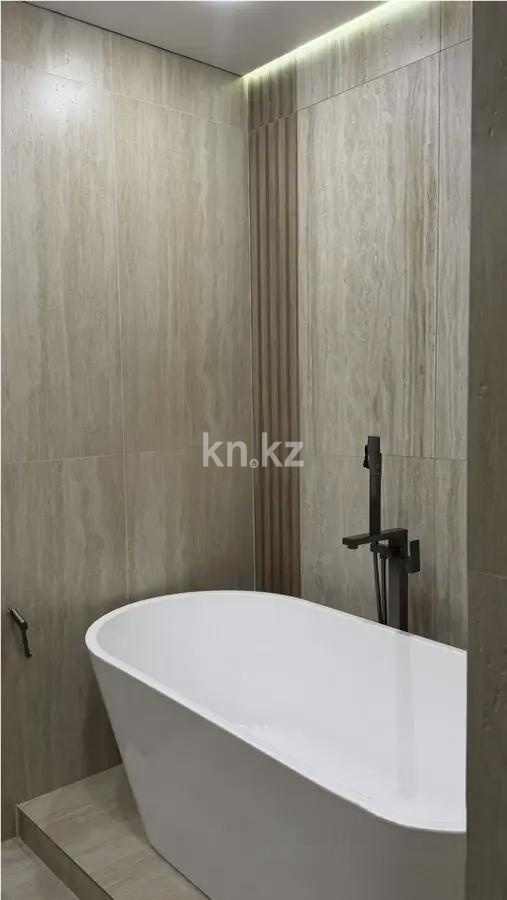 Продажа 4-комнатной квартиры, 94 м² в Алматы - фото 4
